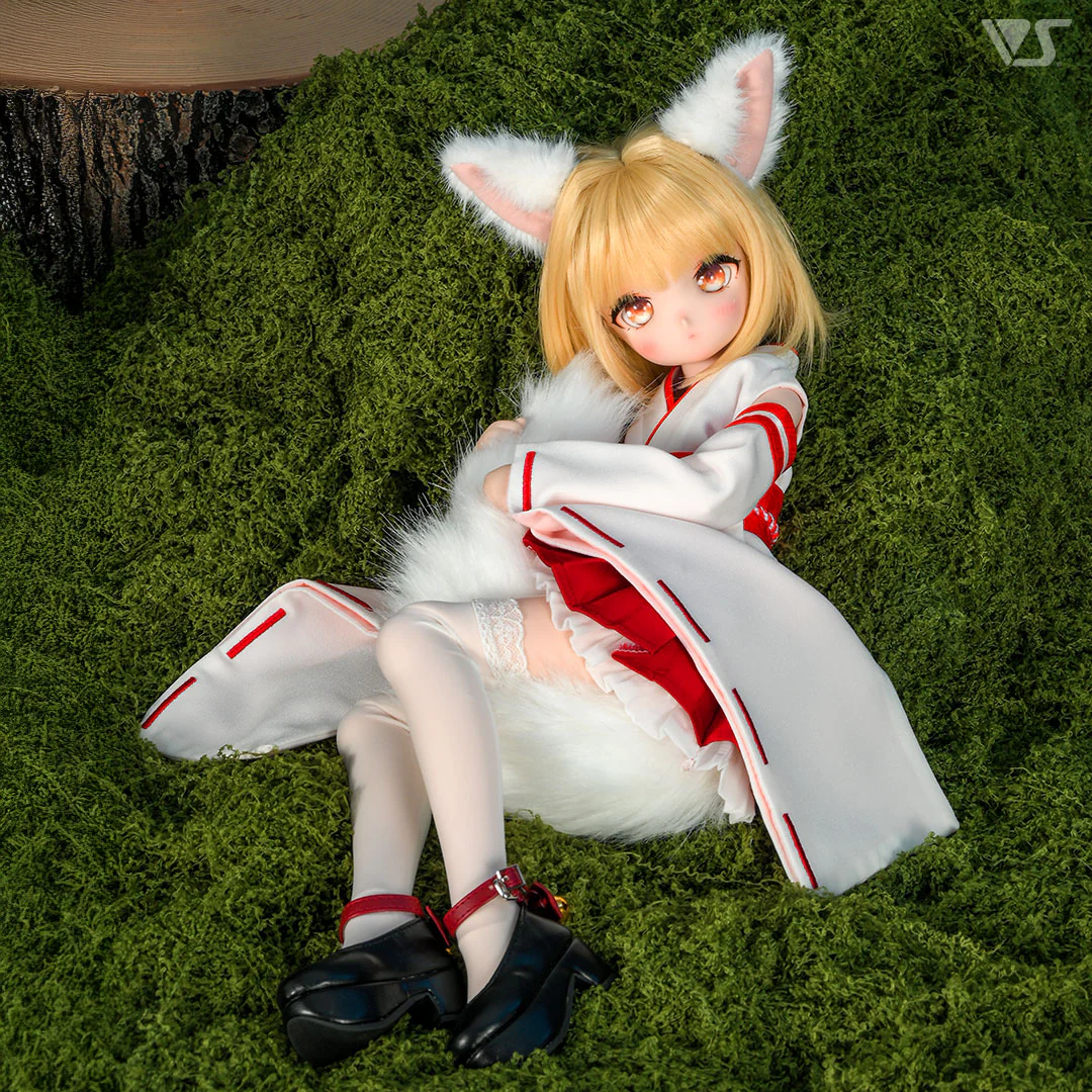 White Fox Ears & Tail - Image 3