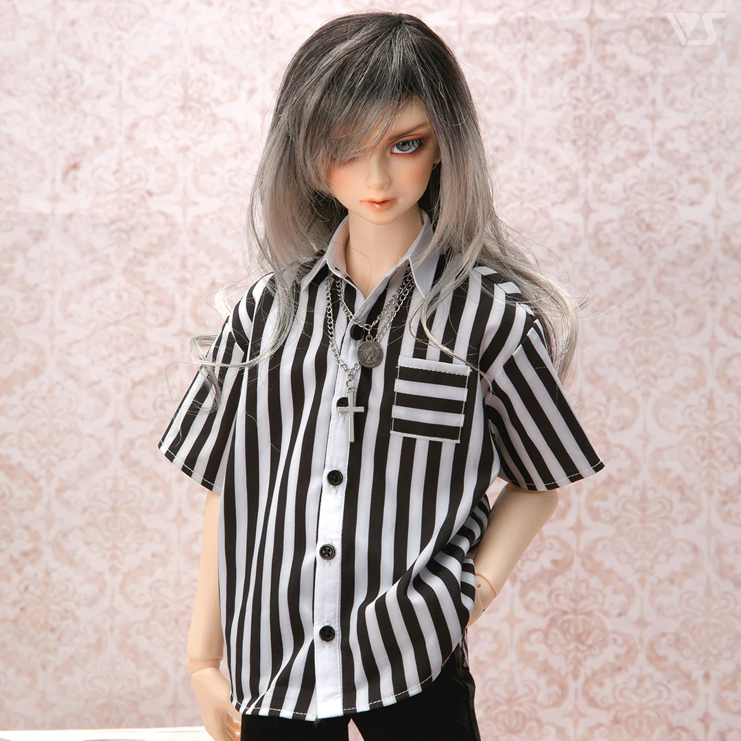 Striped Shirt & Necklace - Image 3
