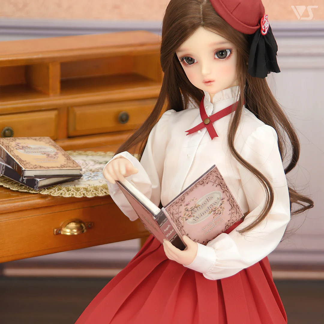 Nostalgic Cape Style - Image 5