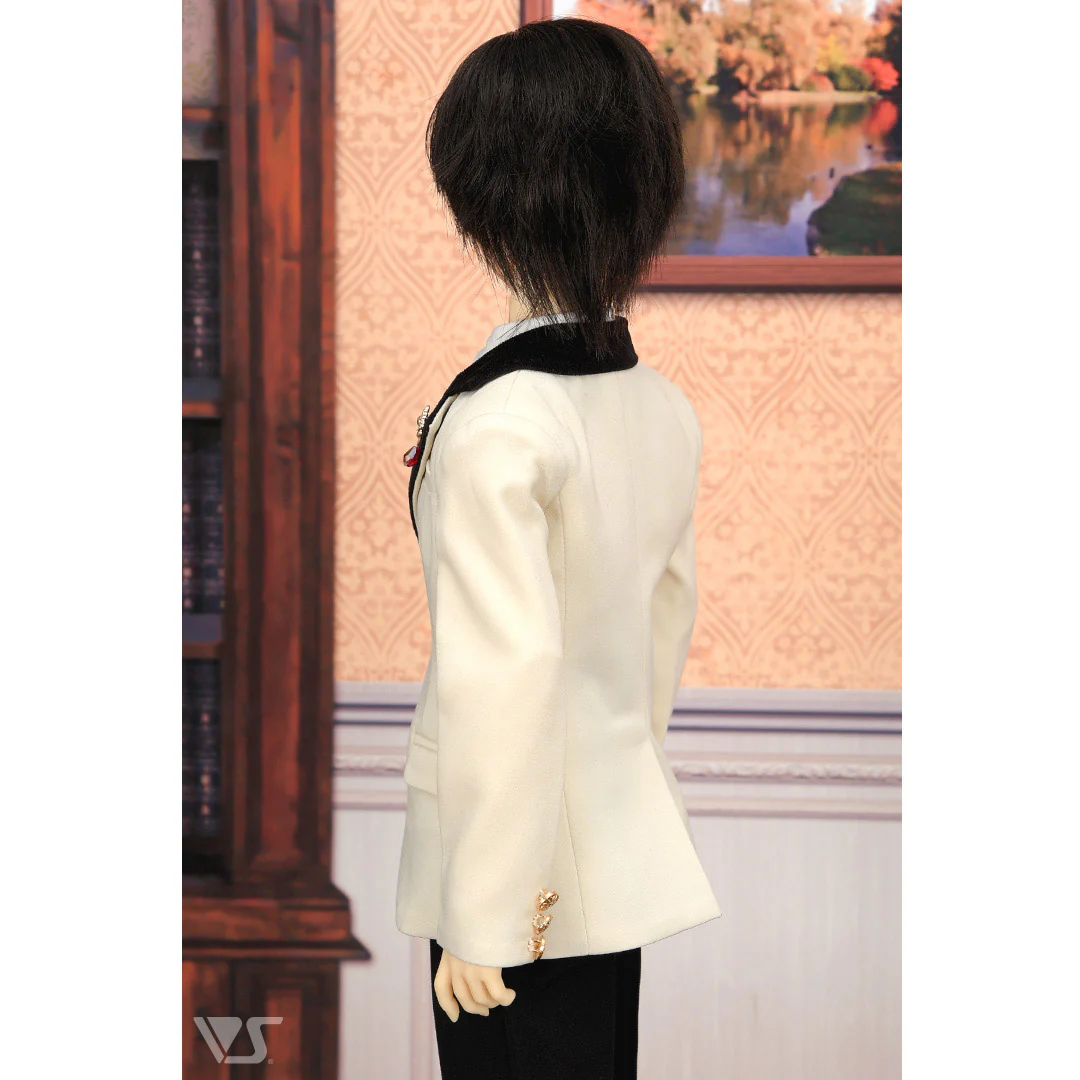 Nostalgic Suit Style - Image 4