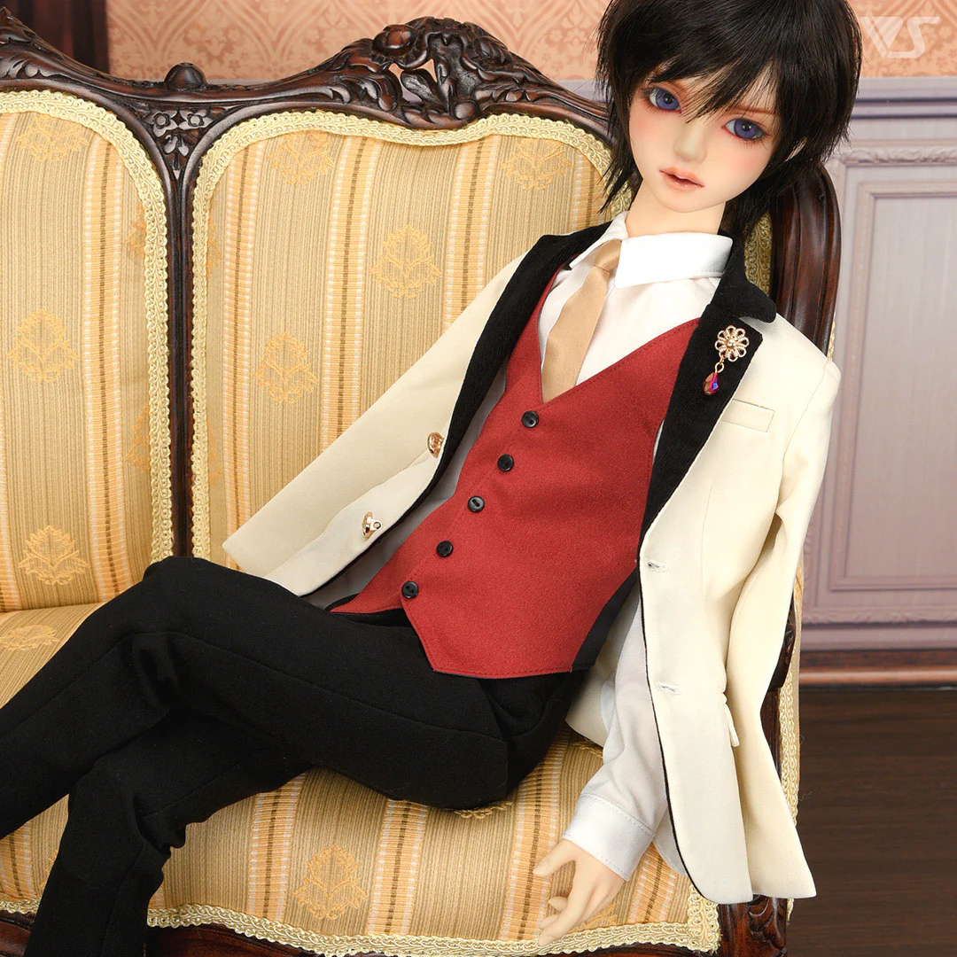 Nostalgic Suit Style - Image 5