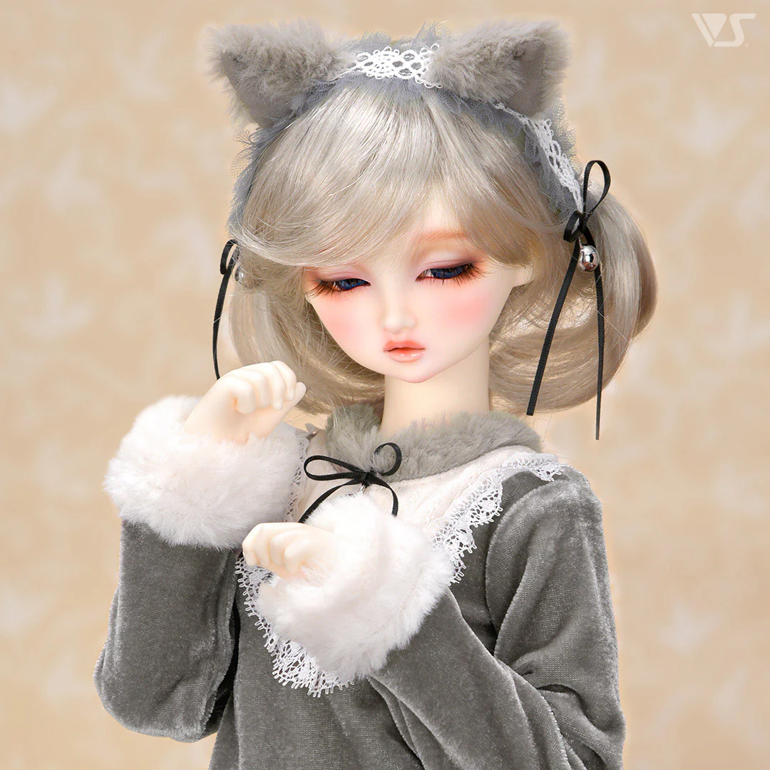 Gentle Kitten Outfit (Gray)