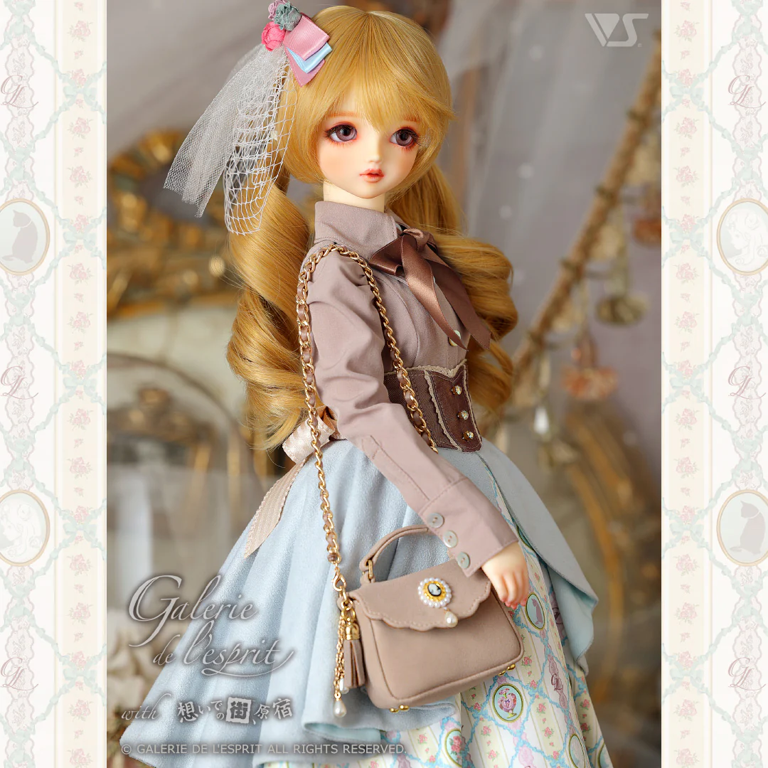 Galerie de l'esprit "Chain Flap Bag & Folded Short Boots" - Image 3