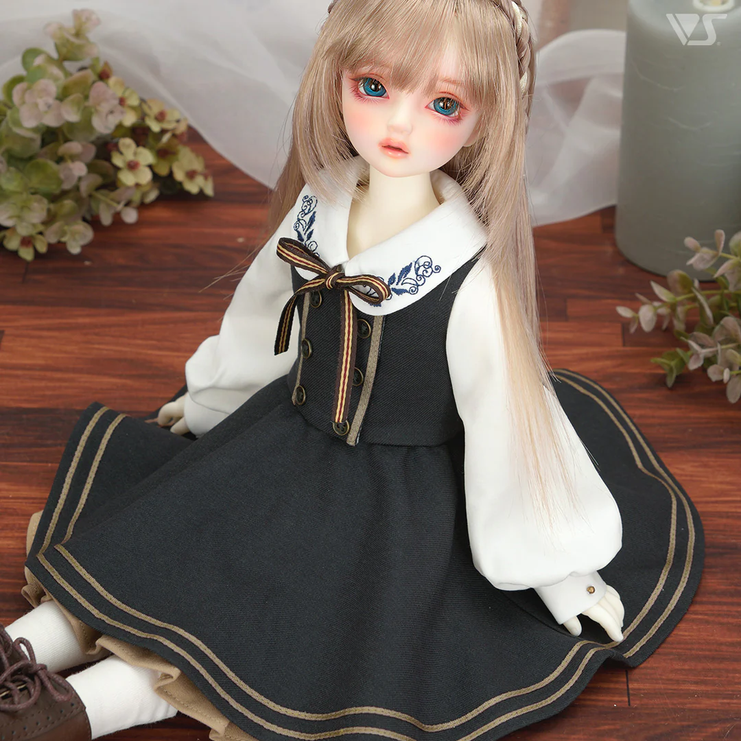 Noble Gray Embroidery Girl / Mini - Image 4