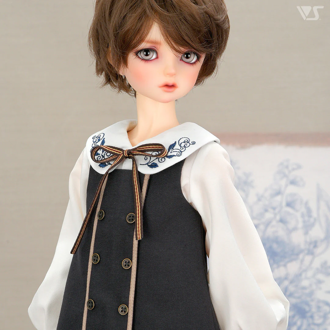 Noble Gray Embroidery Boy