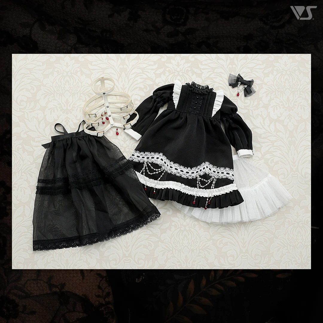 Eternal Embrace / Mini (Black) - Image 7