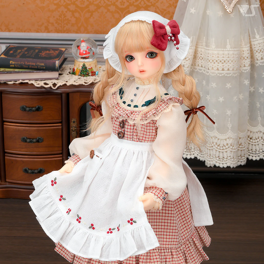 Embroidery Apron & Babushka Set (Berry) - Image 3