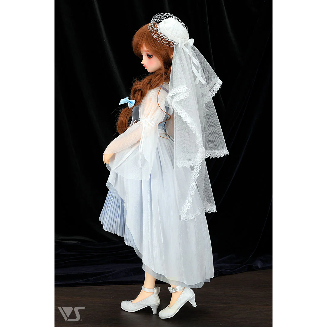 Lady Cameo Dress - Image 4