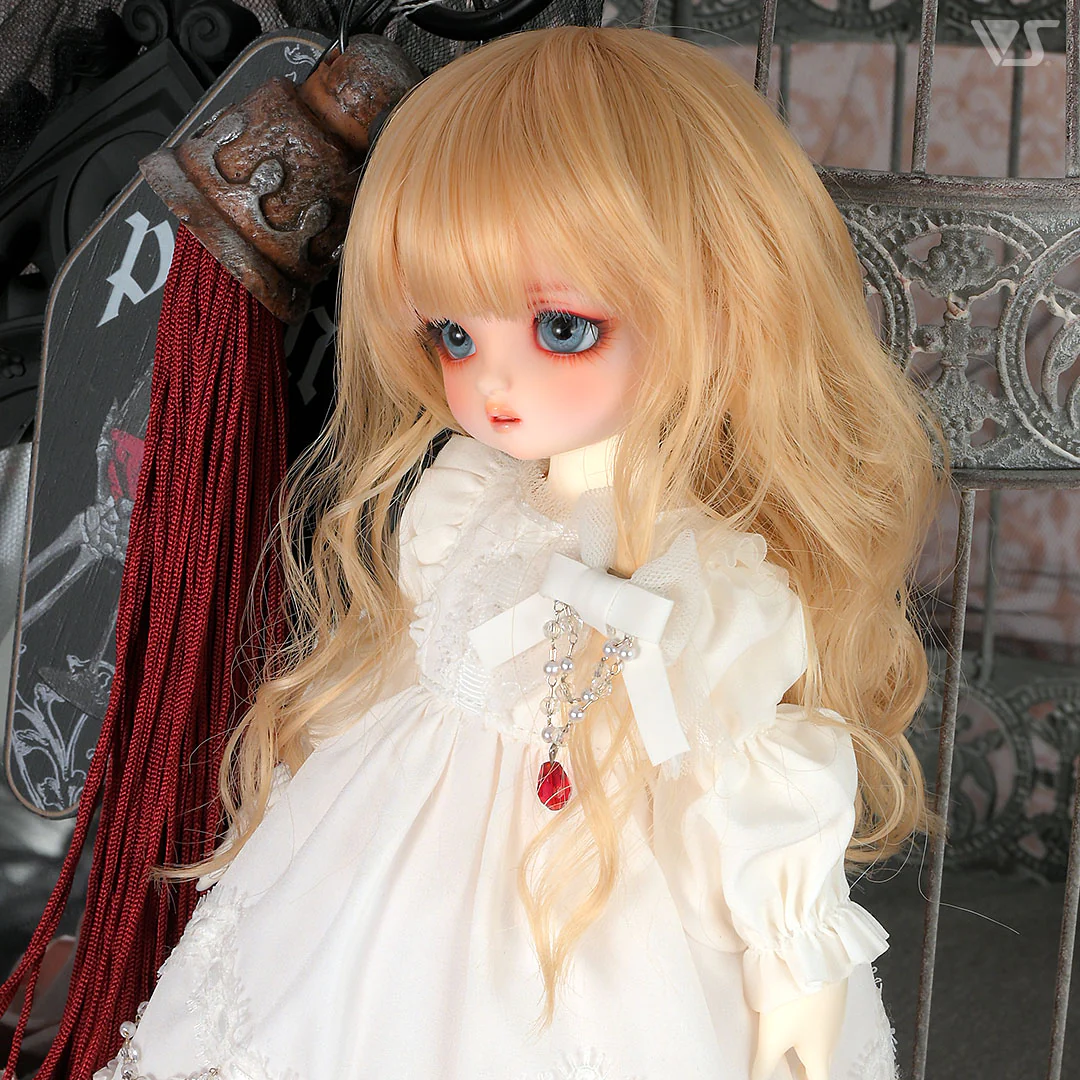 Eternal Embrace / Chibi (White) - Image 4