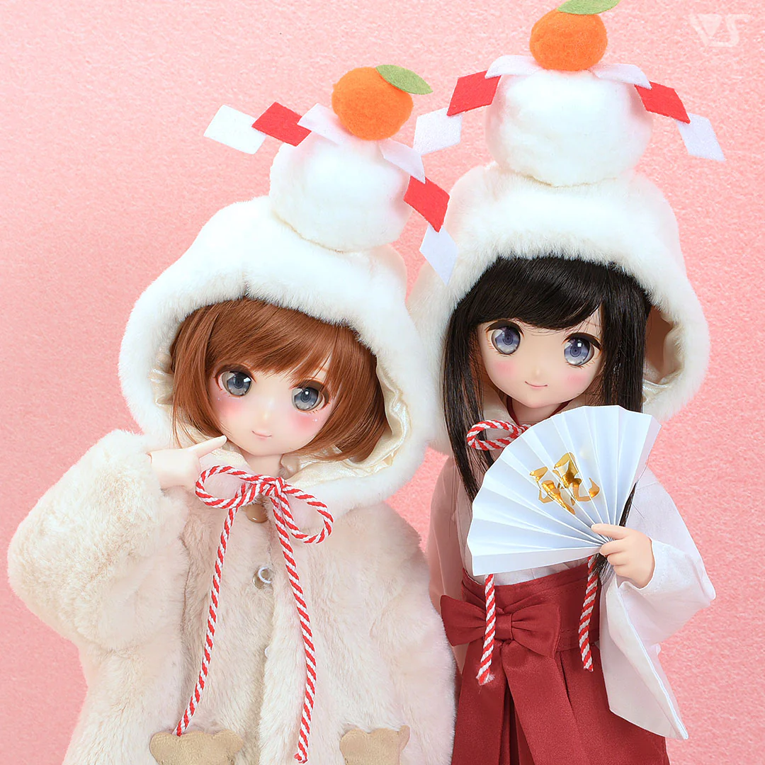 Kagami Mochi Cap & Folding Fan Set - Image 3