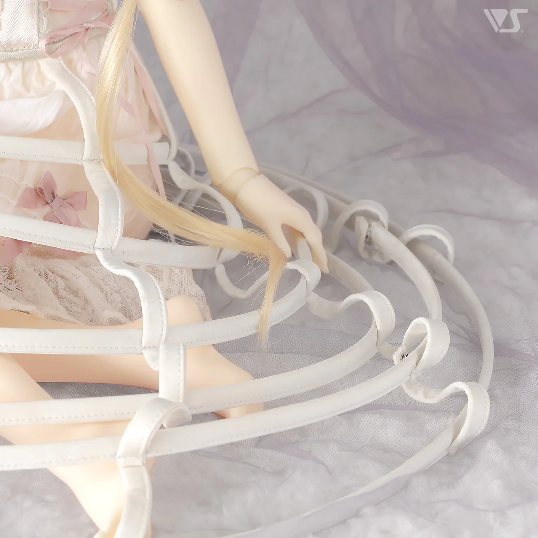 Crinoline (White) - Image 6